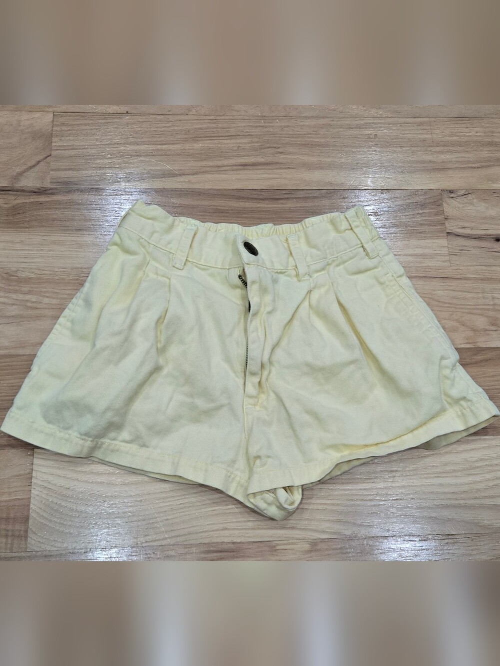 Kitestrings Light Yellow 100% Cotton High-Waist Shorts Size 7
